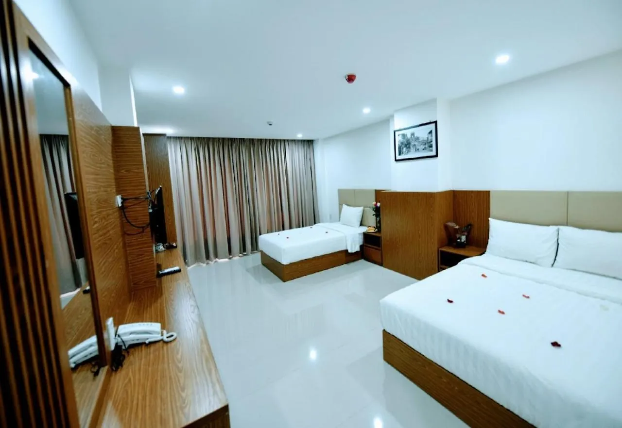 Alibaba Hotel Nha Trang 2*,